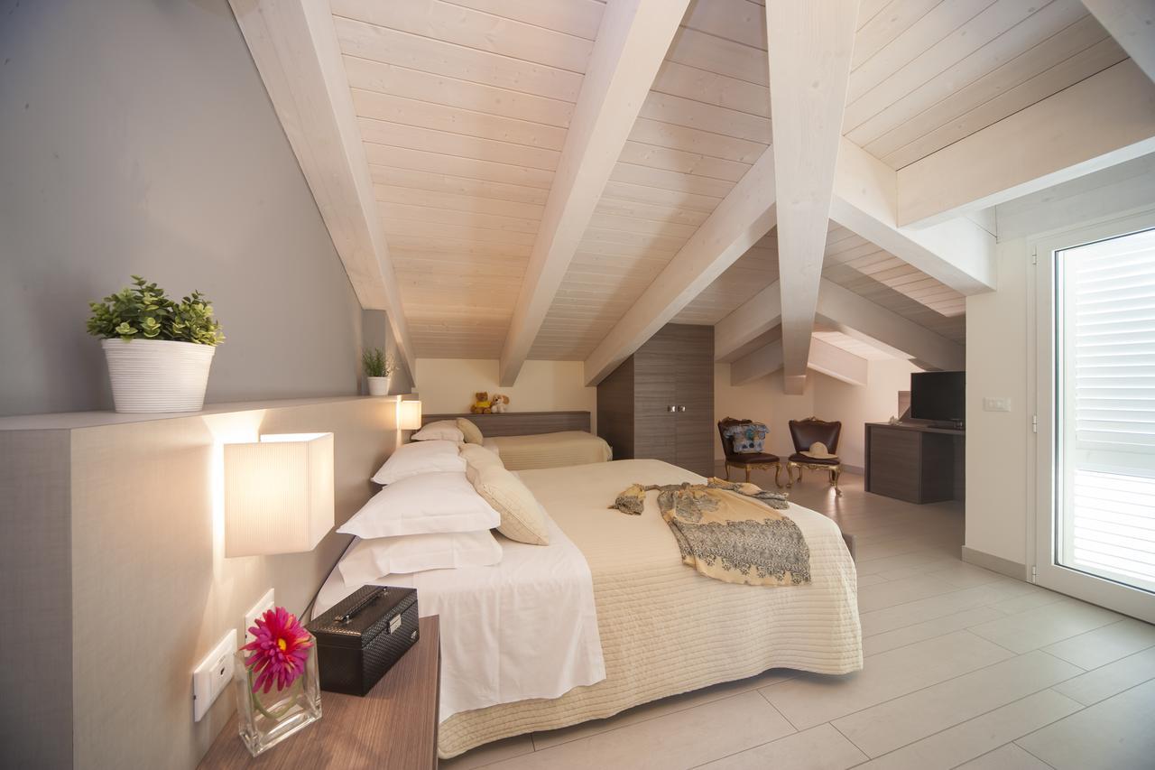 Hotel Aquila Azzurra ริมินี ภายนอก รูปภาพ